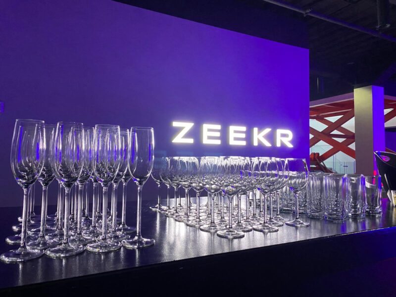 Switch Rental | Zeekr