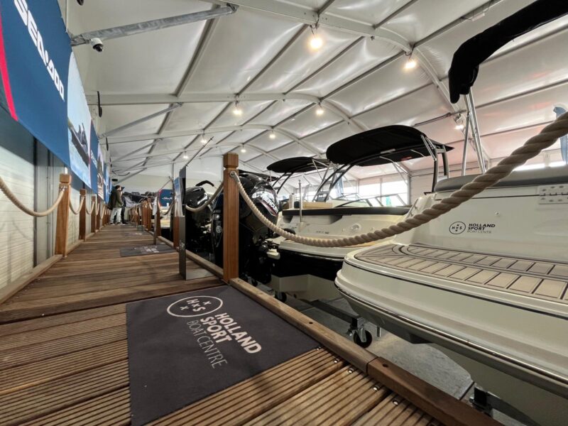 f6f67bf2-8789-4fd2-aef1-590e8f76e469